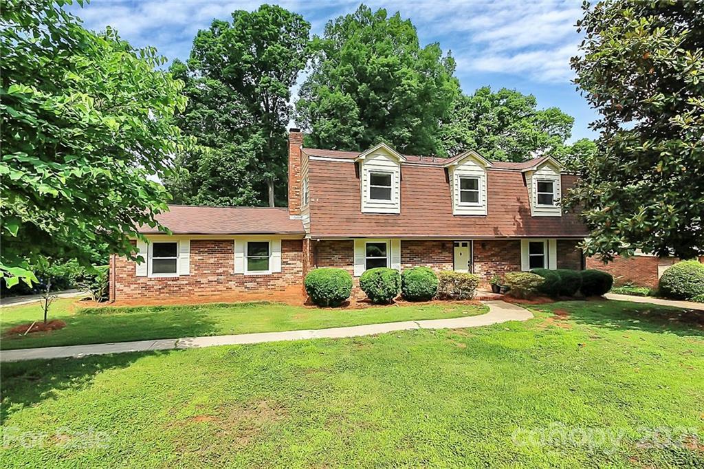 6623 Brunning Glen Ct., Charlotte, NC 28215