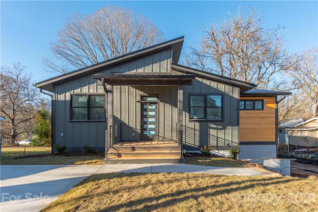 54 Howard St., Asheville, NC 28806