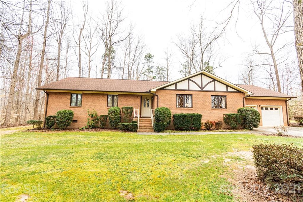 157 Trellis Ln., Troutman, NC 28166