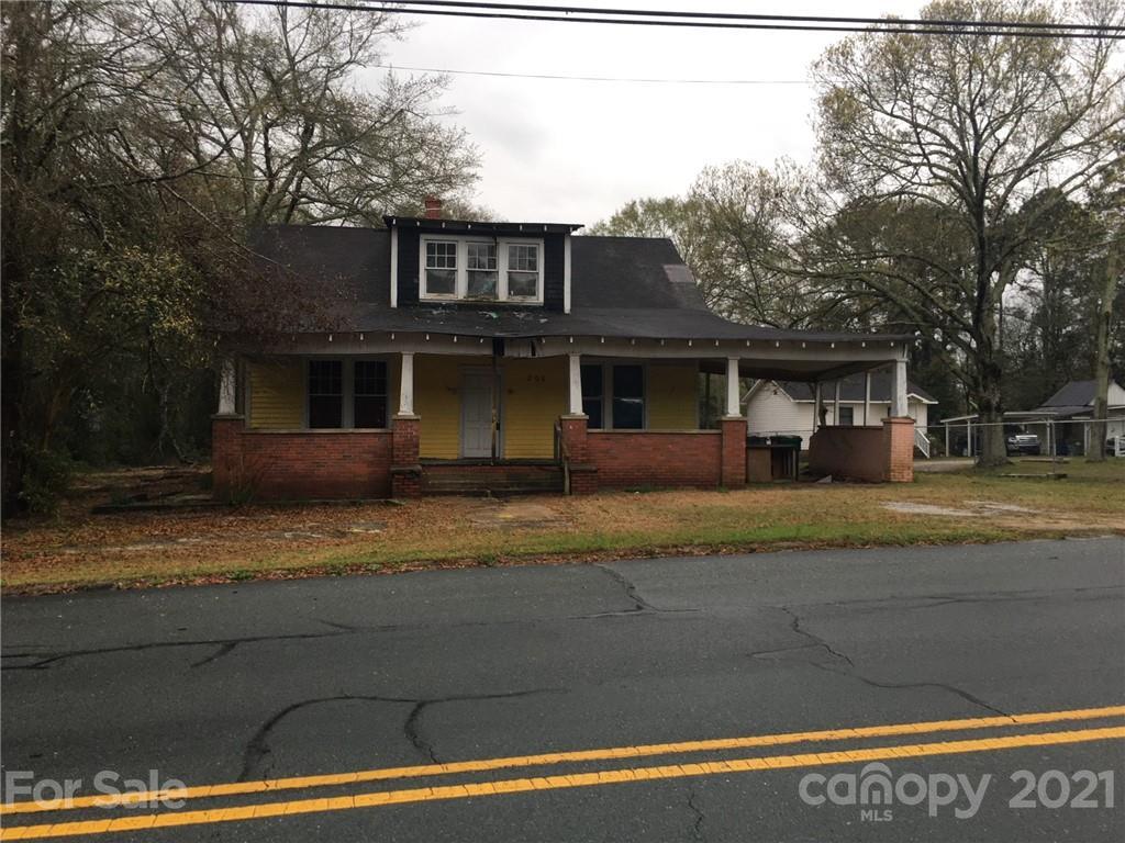 305 Main St., Morven, NC 28119