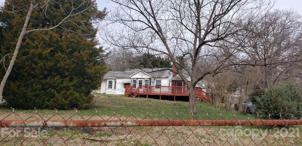 1032 Mauney Ave., Gastonia, NC 28054