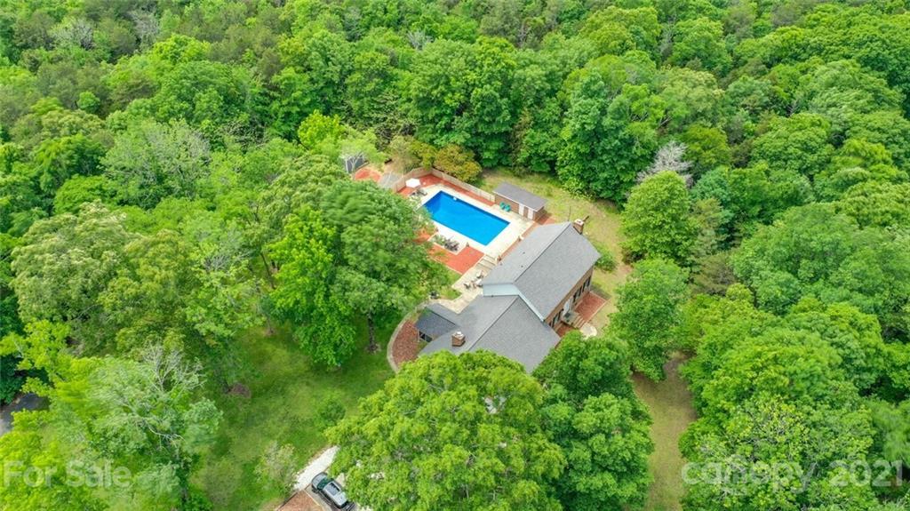 227 Dileen Dr., Concord, NC 28025
