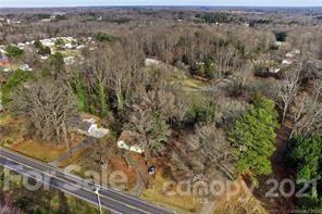 1719 Mecklenburg Hwy. #1, Mooresville, NC 28115