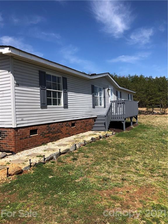 5412 Johnson Bridge Rd., Hickory, NC 28602