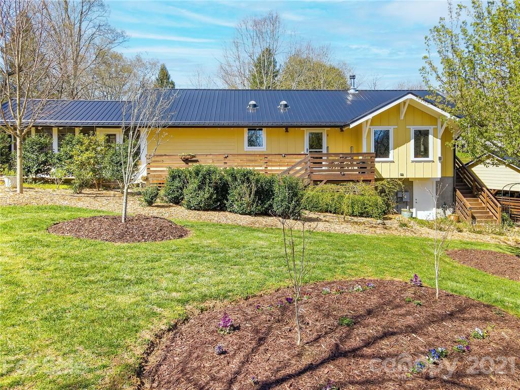 31 Spotted Deer Ln., Asheville, NC 28806