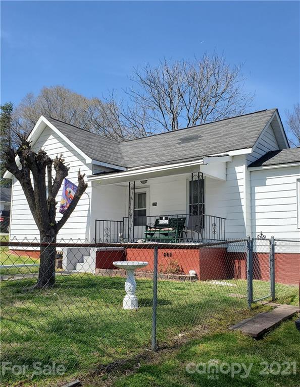 205 Georgia Ave., Bessemer City, NC 28016