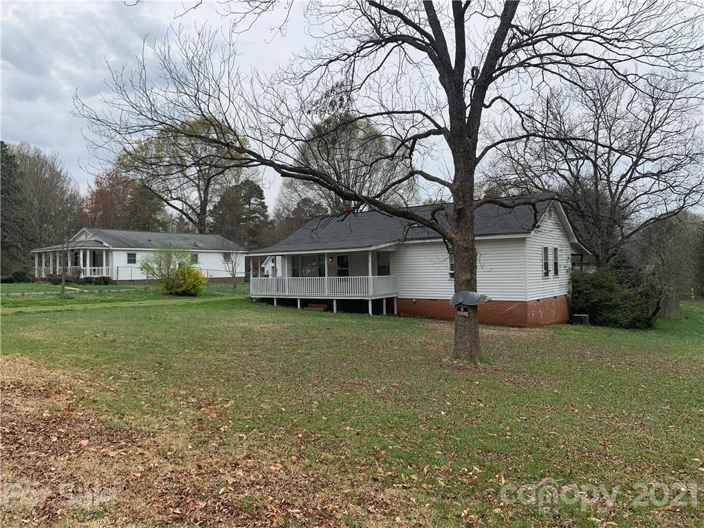 825 Oak St., Charlotte, NC 28214