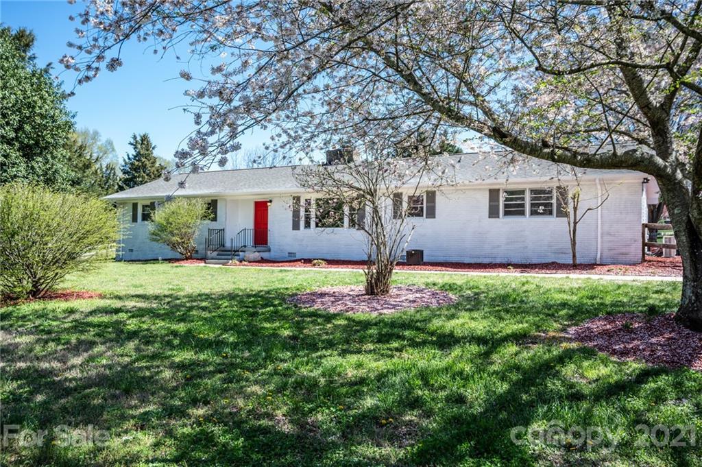 374 Cessna Rd., Concord, NC 28027