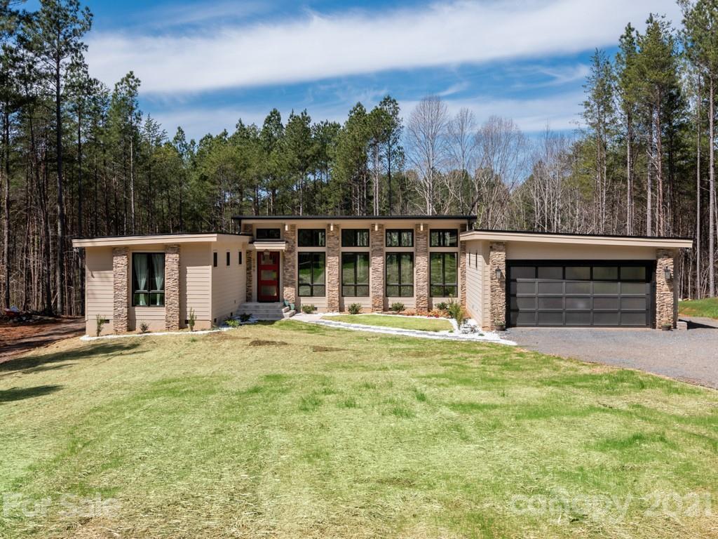 6746 Timahoe Ln., Charlotte, NC 28278