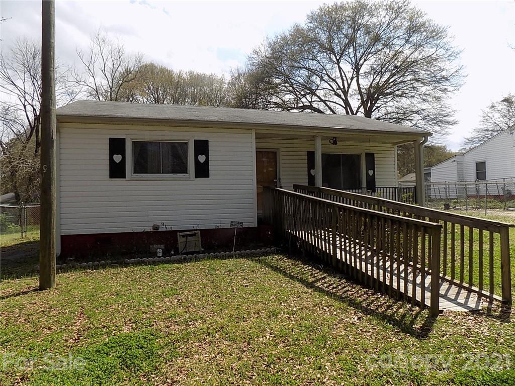 1215 Ware Ave., Gastonia, NC 28052