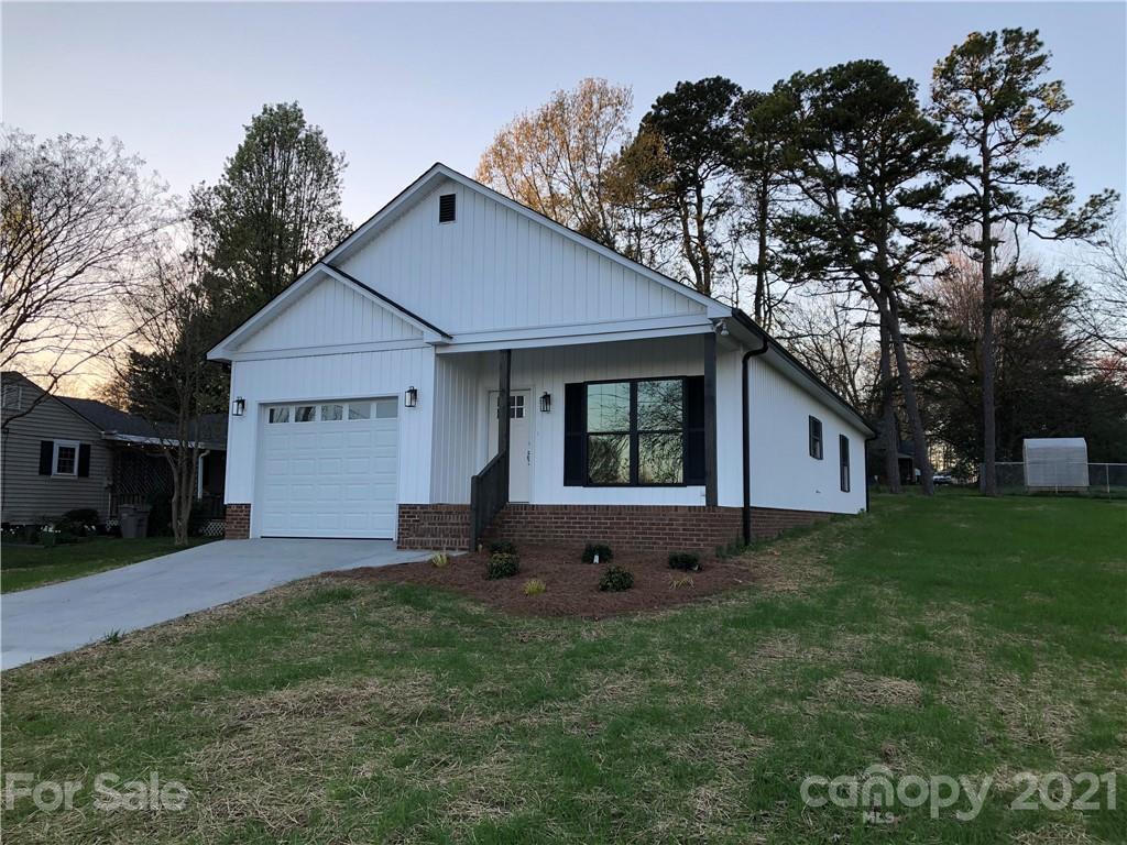 210 Woster St., Rockwell, NC 28138