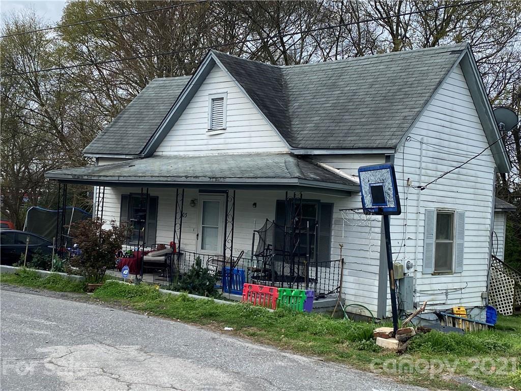 703 Clara St., Gastonia, NC 28054