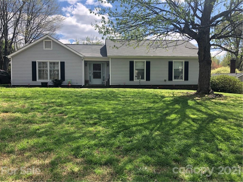 7506 Pirates Cove Ct., Charlotte, NC 28227