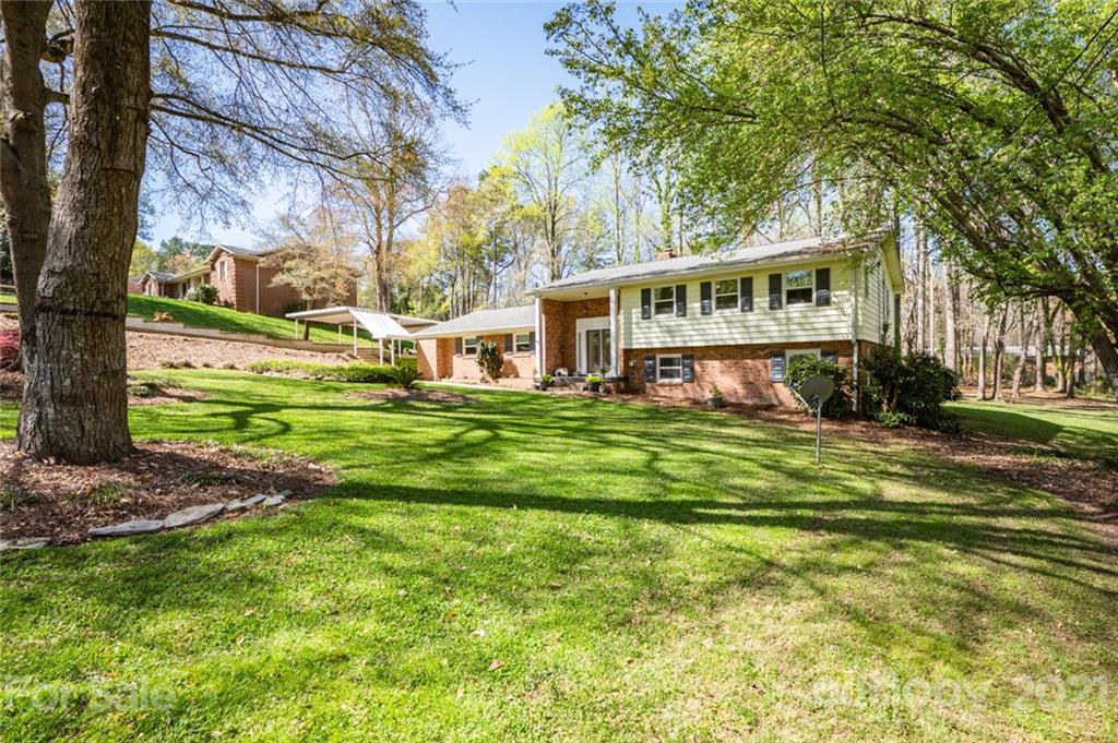 617 Torrence Dr., Gastonia, NC 28054