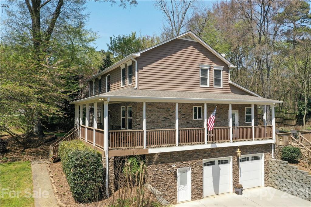 300 Robinson Rd., Mooresville, NC 28117