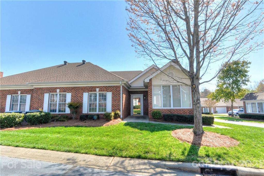 11925 Ludwell Branch Ct., Charlotte, NC 28277