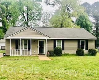 6007 Woodthrush Dr., Charlotte, NC 28227