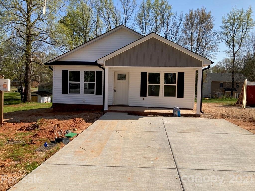 1140 Roberts St., China Grove, NC 28023