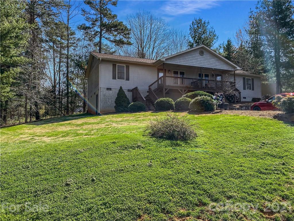 2 Buckshot Ridge Dr., Asheville, NC 28804