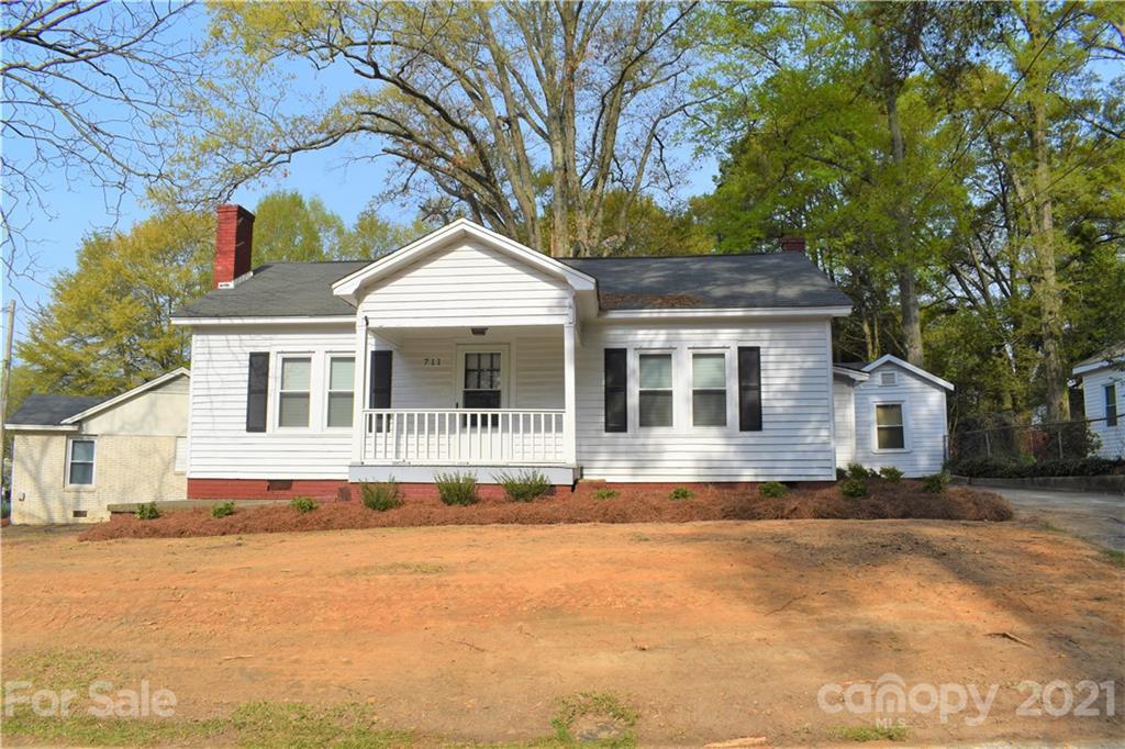 711 Jackson St., Gastonia, NC 28052