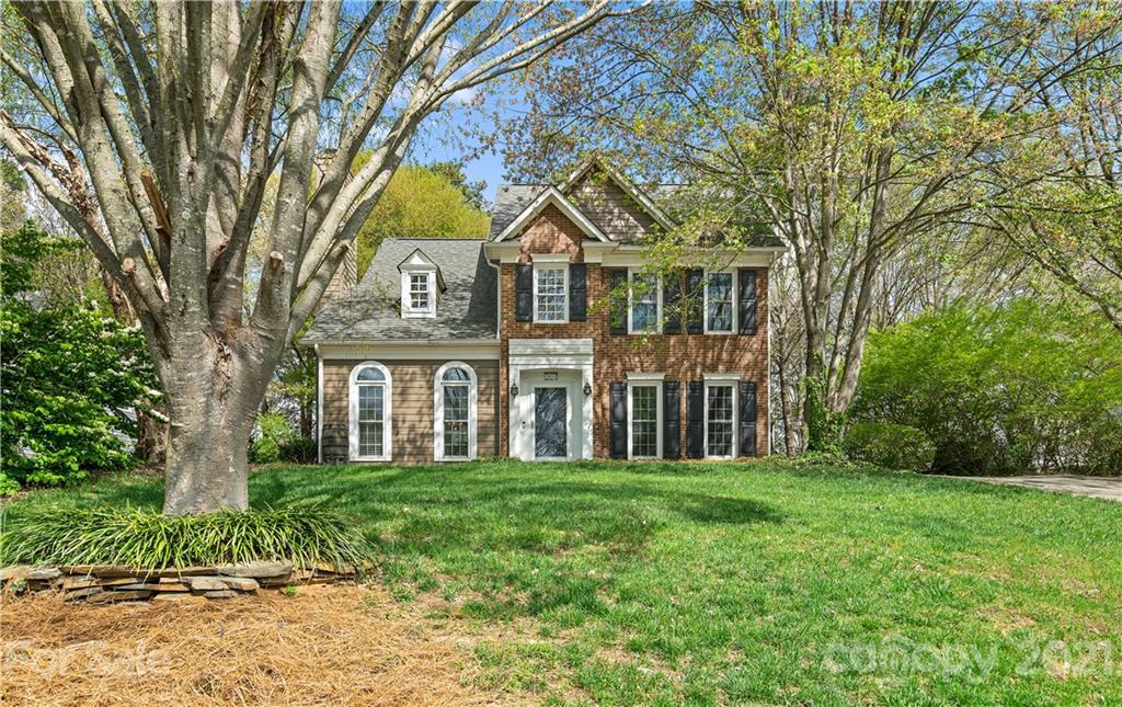 8624 Canter Post Dr., Charlotte, NC 28216