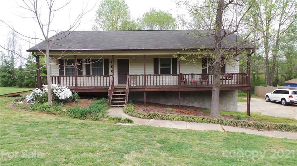 1180 Zion Church Rd., Hickory, NC 28602