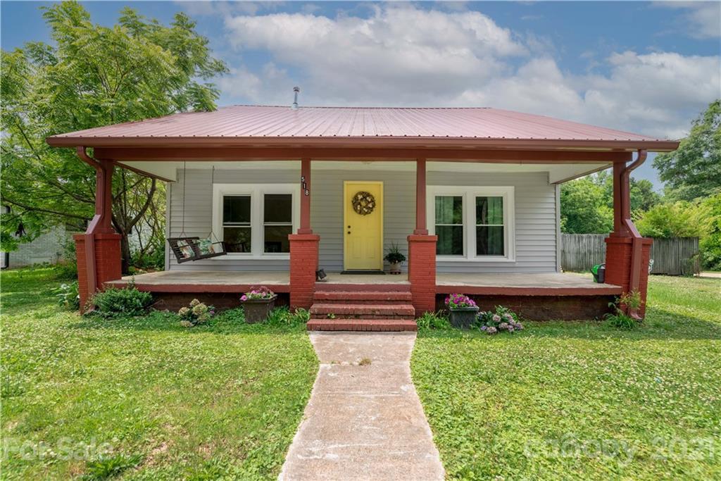 518 W Wilson Ave., Mooresville, NC 28115