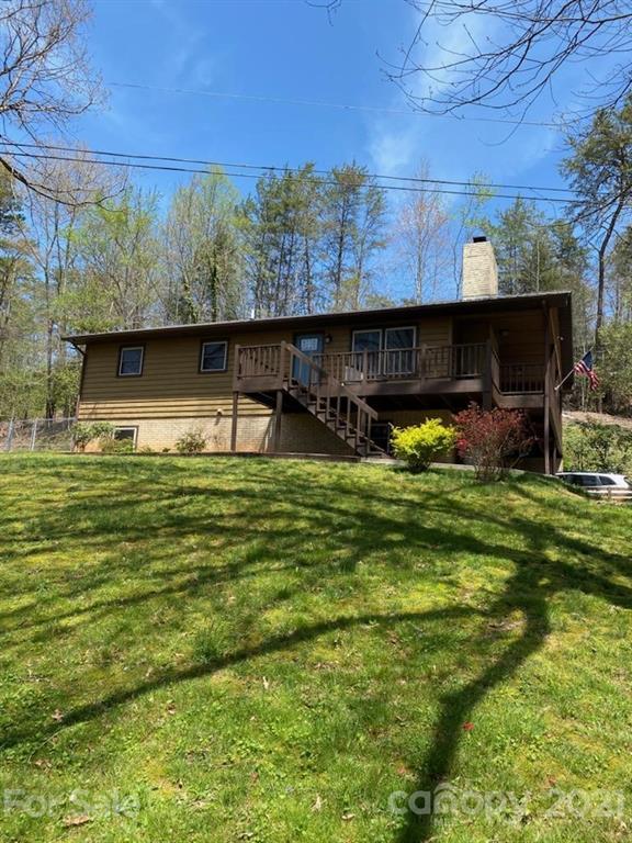 144 Woods Dr., Sylva, NC 28779
