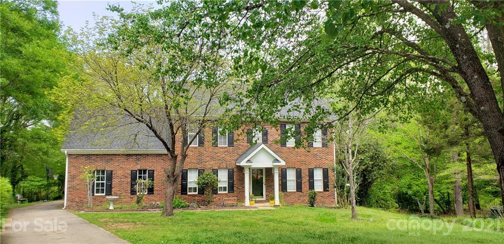 12824 Diamond Dr., Pineville, NC 28134