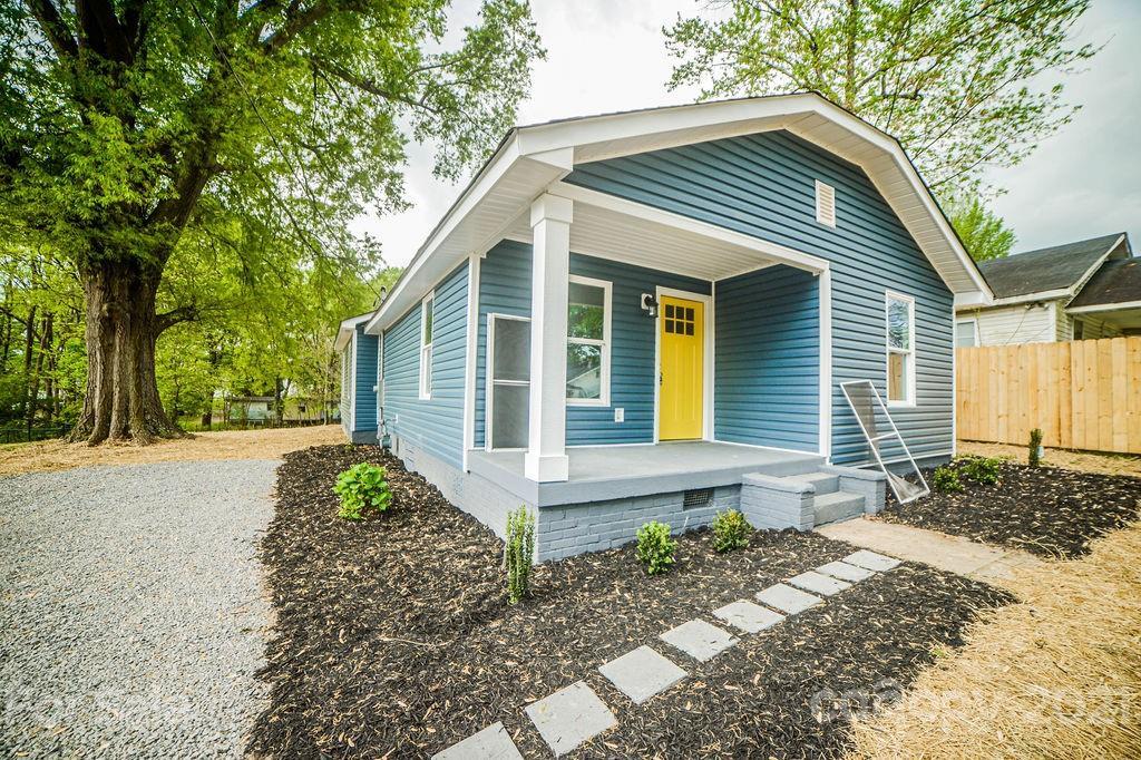 1016 E 10th St., Kannapolis, NC 28083