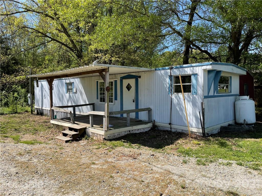 1191 Rosehill Dr., Lincolnton, NC 28092