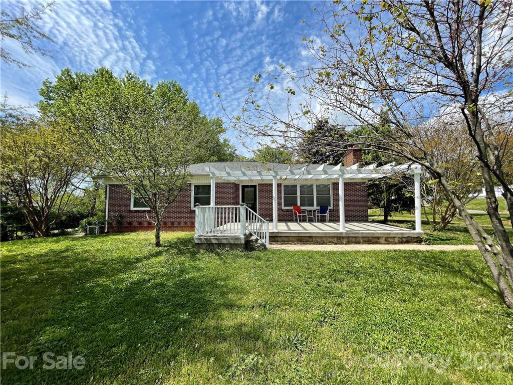 3767 S Nc Hwy 127 Hwy., Hickory, NC 28602