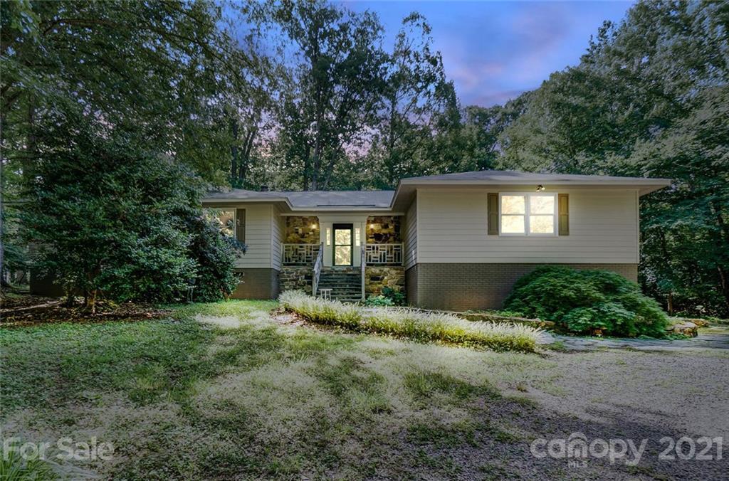 4526 Belhaven Forest Dr., Gastonia, NC 28056