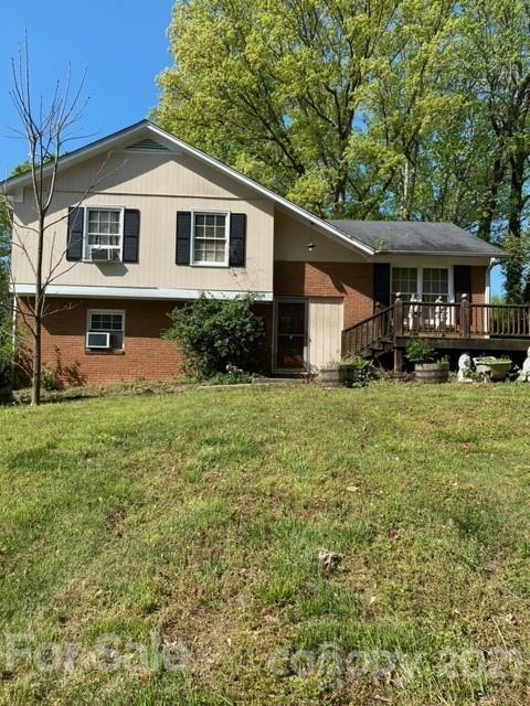 5626 Eastbrook Rd., Charlotte, NC 28215