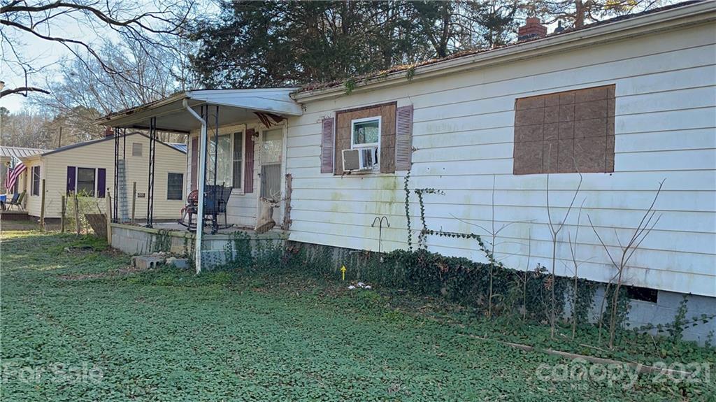 2703 Puritan St., Gastonia, NC 28052