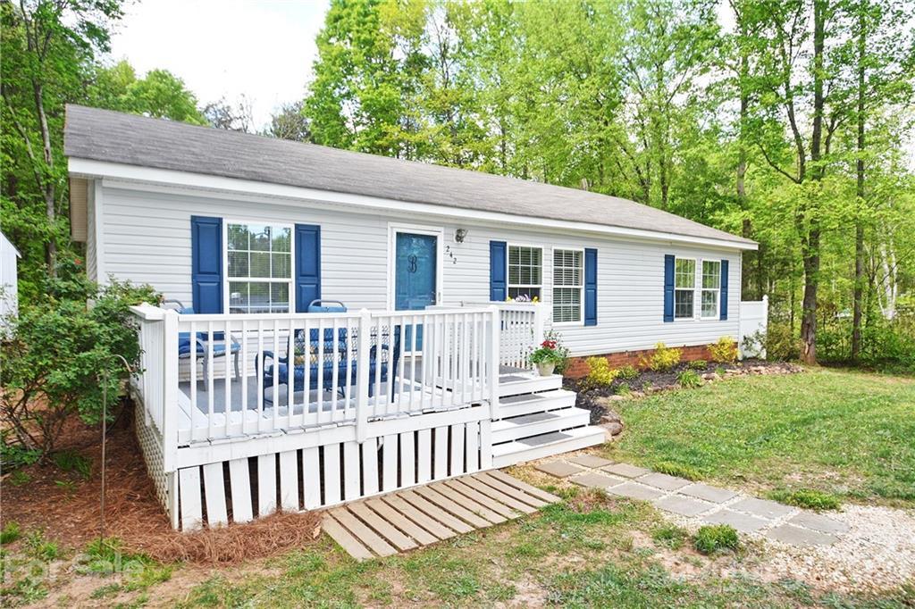 242 Carlyle Rd., Troutman, NC 28166