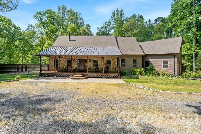 10498 Moores Chapel Rd., Charlotte, NC 28214