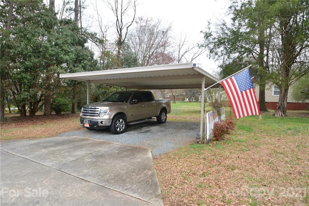 654 Sylvan St., Concord, NC 28025