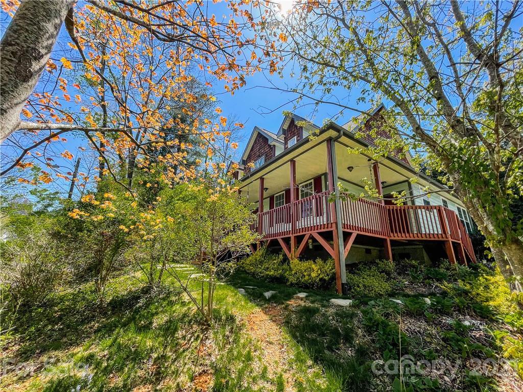 340 Old Haw Creek Rd., Asheville, NC 28805