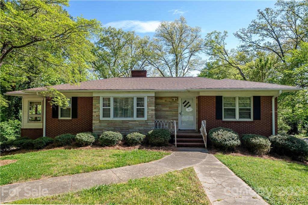 1627 Maple Ave., Albemarle, NC 28001