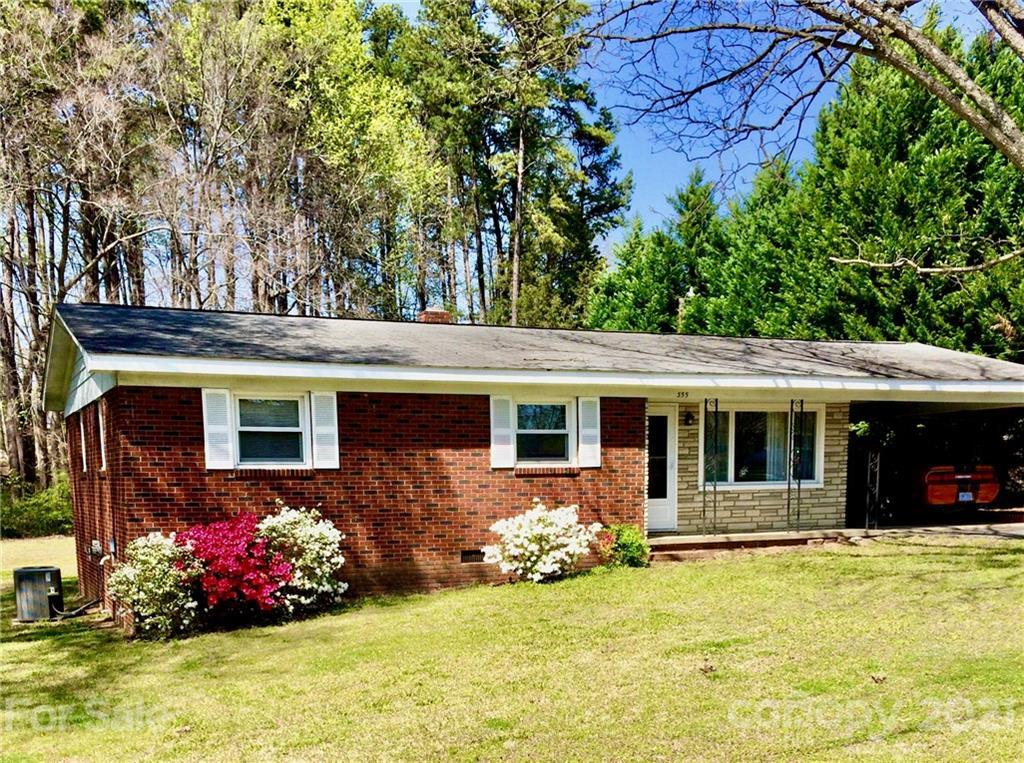 355 South Cir., Concord, NC 28027