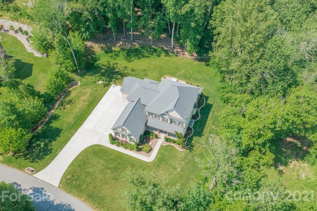 717 Channing Cir., Concord, NC 28027