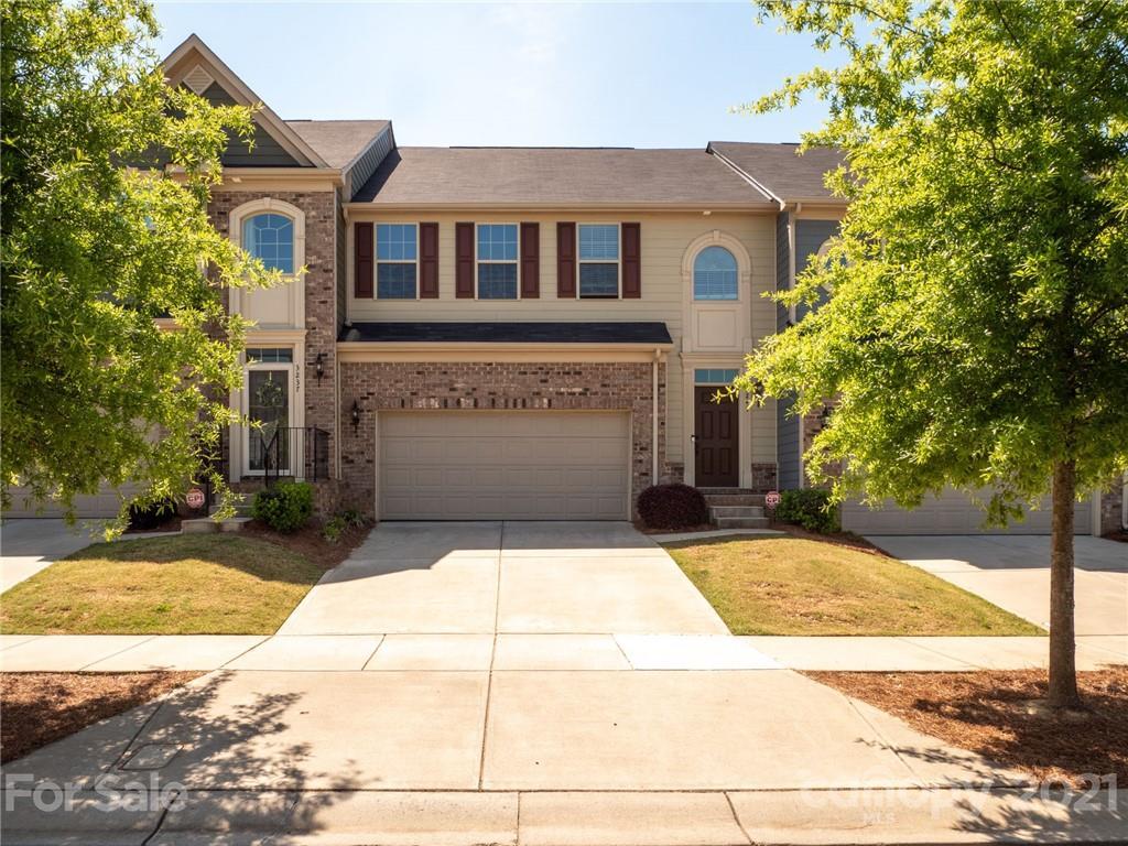 3241 Major Samuals Way, Charlotte, NC 28208