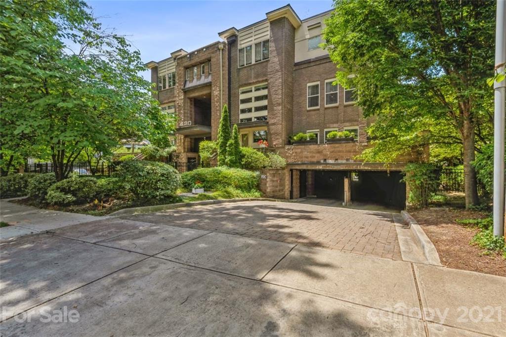 420 Queens Rd., Charlotte, NC 28207