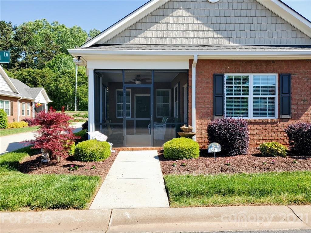 8547 Christalina Ln., Denver, NC 28037