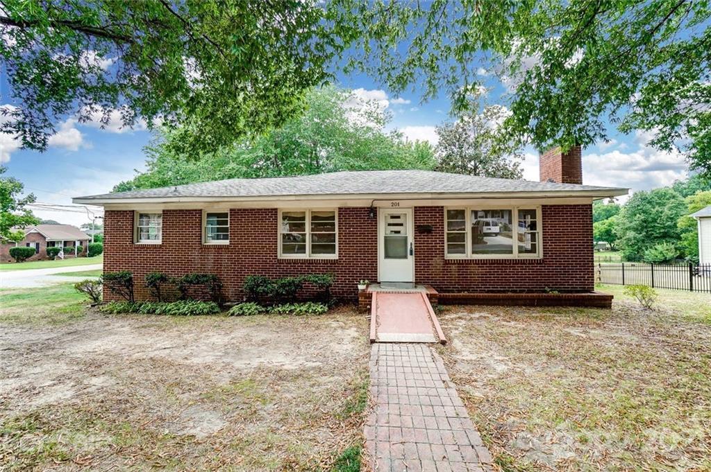 201 Lydia St., Monroe, NC 28110