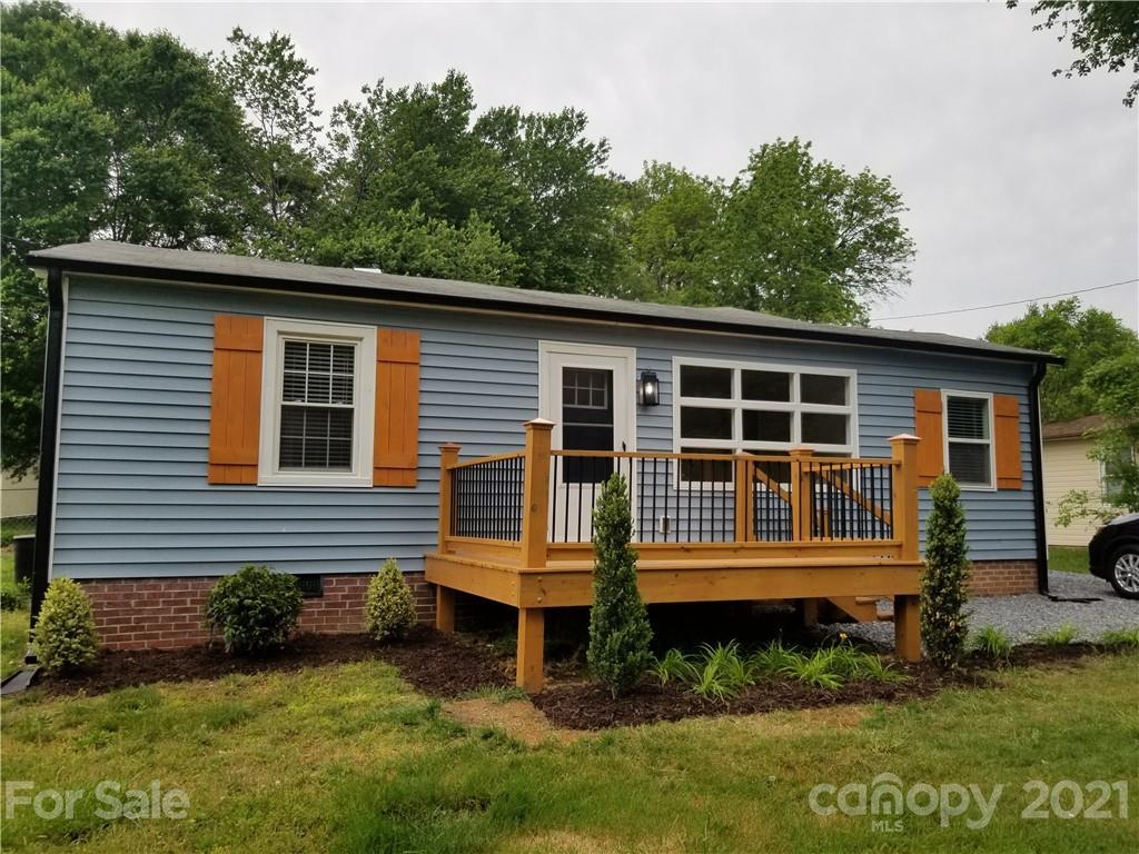 2216 W Sixth Ave., Gastonia, NC 28052