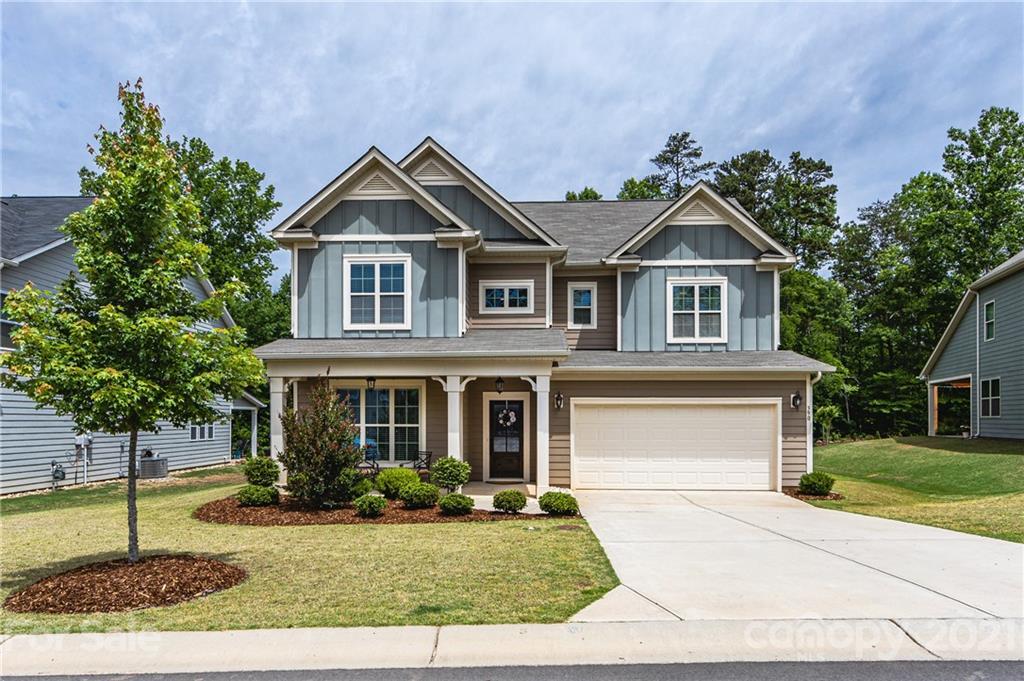 390 Broadleaf Dr., Denver, NC 28037