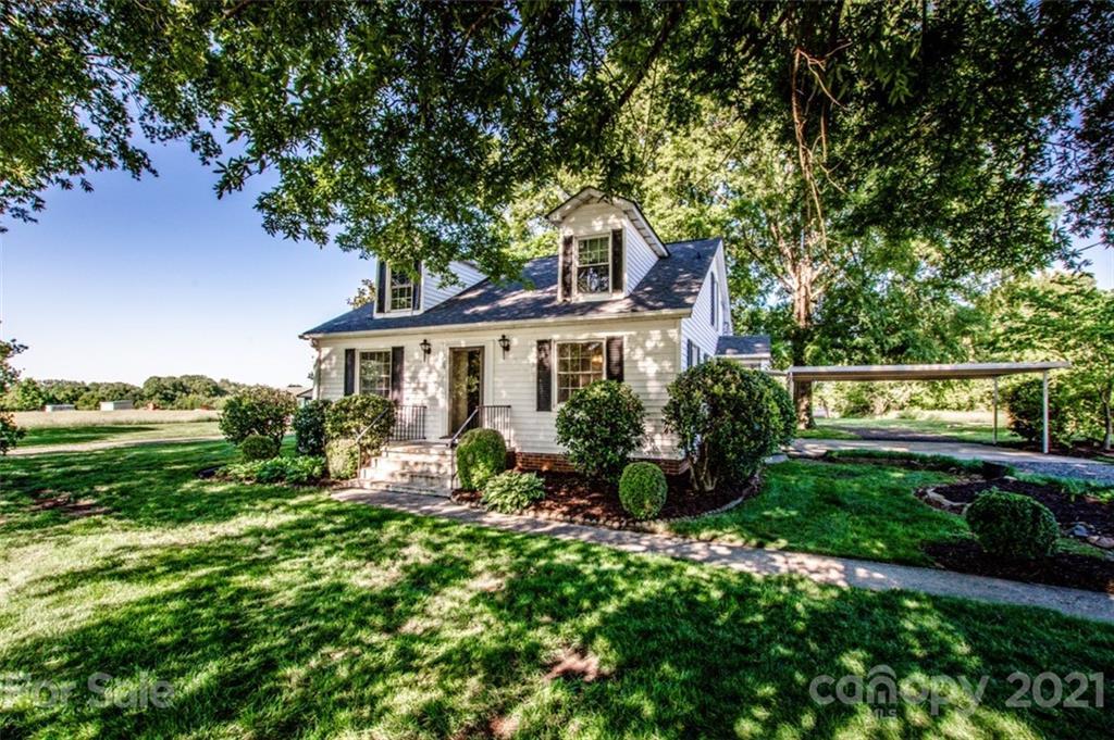 825 Shinn Farm Rd., Mooresville, NC 28115