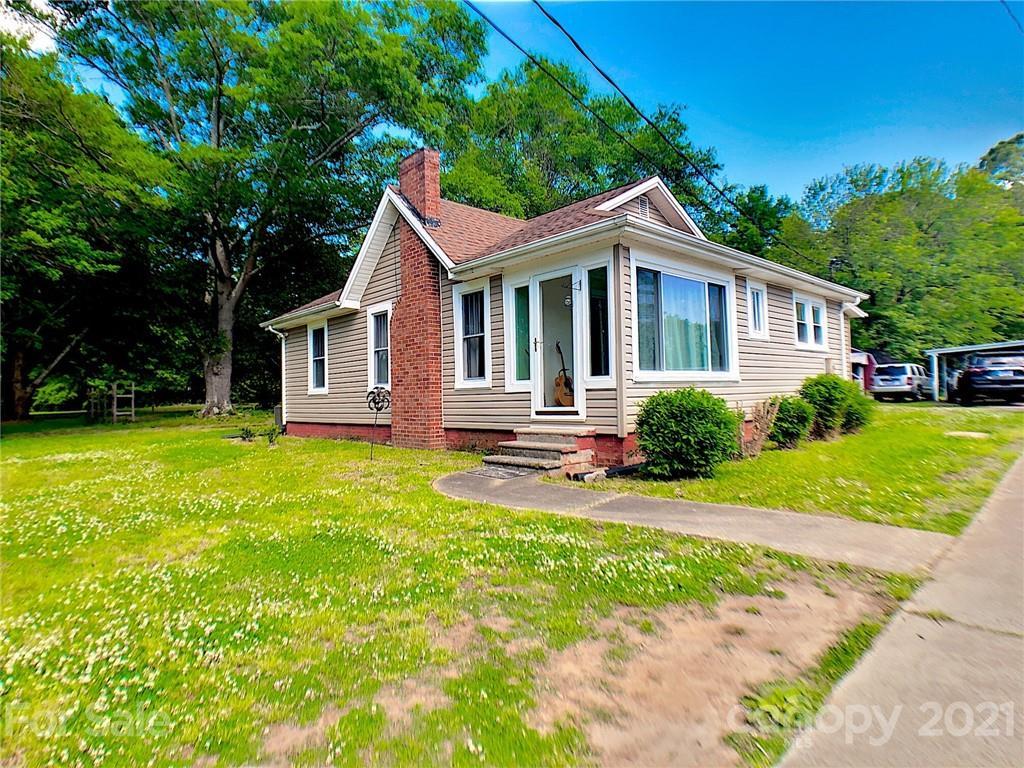 638 Boss Moore Rd., Ellenboro, NC 28040